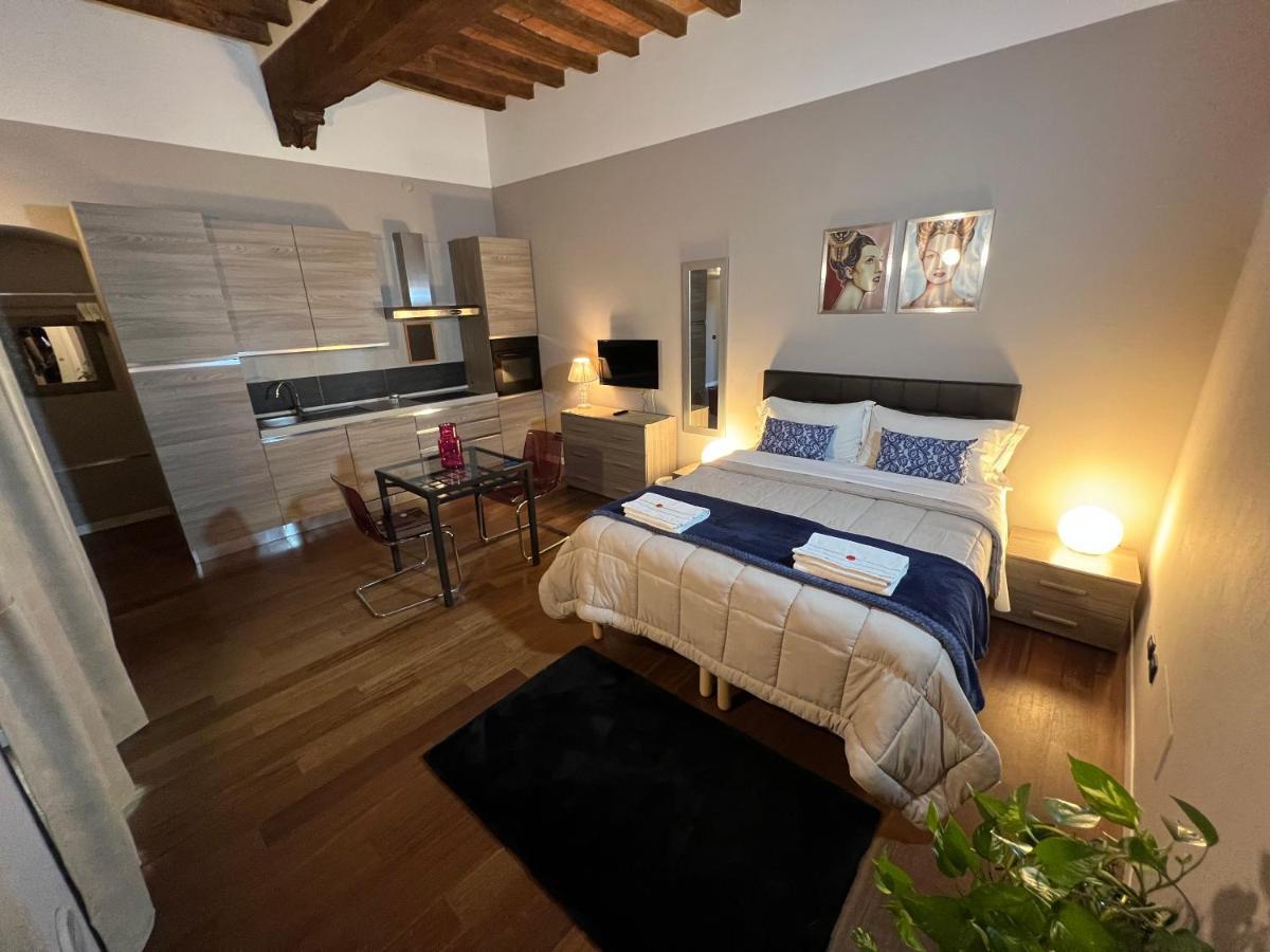 פיאצ'נצה Domus San Martino Guesthouse מראה חיצוני תמונה